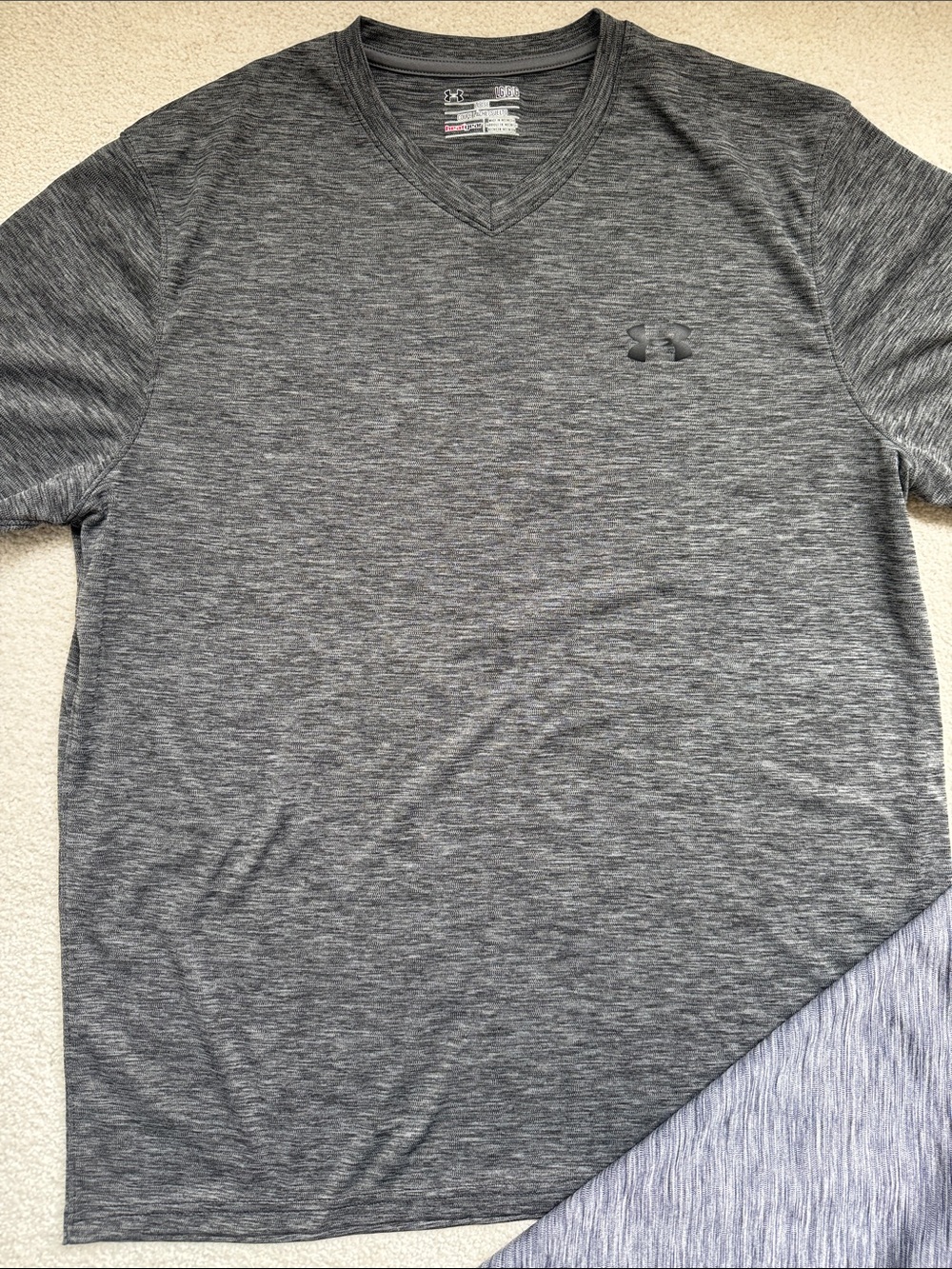 Under Armour Men's Breathable V-Neck Tees - Charcoal & Heather Blue - Picture 3 of 5